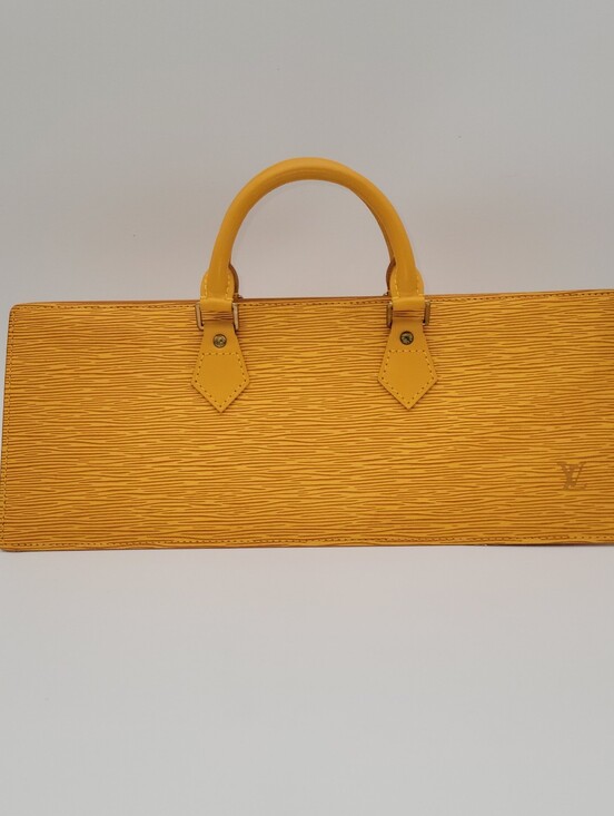 Louis Vuitton Handbags - Vintage Louis Vuitton Sac Triangle
